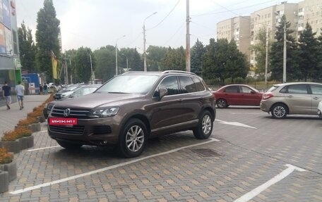 Volkswagen Touareg III, 2010 год, 2 300 000 рублей, 2 фотография