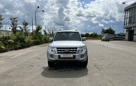 Mitsubishi Pajero IV, 2011 год, 2 700 000 рублей, 2 фотография