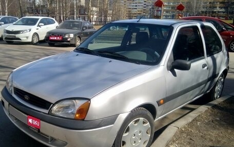 Ford Fiesta, 2000 год, 220 000 рублей, 1 фотография