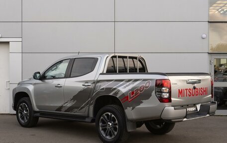 Mitsubishi L200 IV рестайлинг, 2023 год, 3 999 000 рублей, 2 фотография