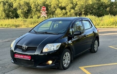 Toyota Auris II, 2007 год, 690 000 рублей, 1 фотография