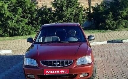 Hyundai Accent II, 2004 год, 470 000 рублей, 2 фотография