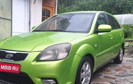 KIA Rio II, 2011 год, 590 000 рублей, 1 фотография