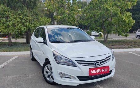 Hyundai Solaris II рестайлинг, 2016 год, 1 199 000 рублей, 3 фотография