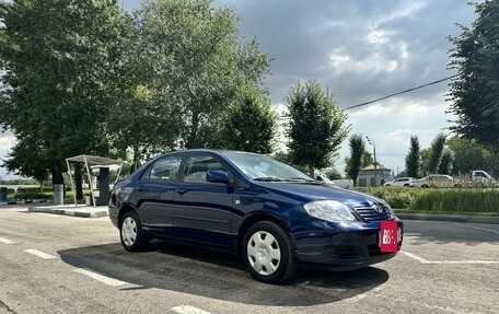 Toyota Corolla, 2004 год, 1 550 000 рублей, 8 фотография