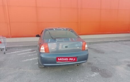 KIA Shuma II, 2003 год, 300 000 рублей, 3 фотография