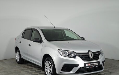 Renault Logan II, 2018 год, 899 000 рублей, 3 фотография