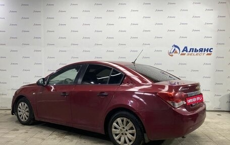 Chevrolet Cruze II, 2010 год, 450 000 рублей, 5 фотография