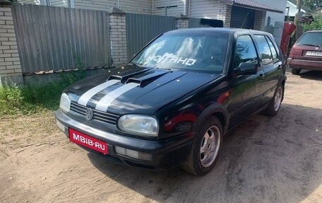 Volkswagen Golf III, 1997 год, 140 000 рублей, 1 фотография