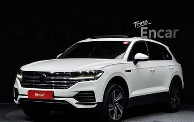 Volkswagen Touareg III, 2020 год, 6 250 000 рублей, 1 фотография