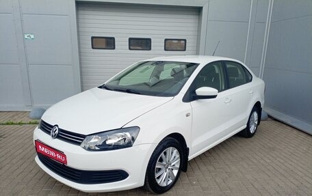 Volkswagen Polo VI (EU Market), 2012 год, 850 000 рублей, 1 фотография