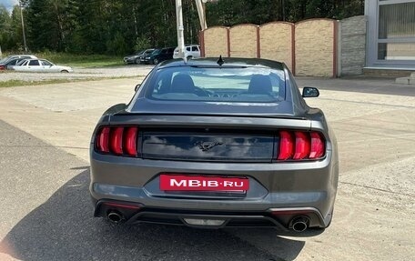 Ford Mustang VI рестайлинг, 2020 год, 3 299 999 рублей, 7 фотография