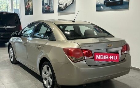 Chevrolet Cruze II, 2011 год, 849 900 рублей, 3 фотография