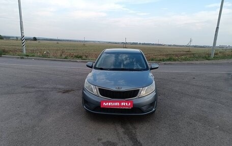 KIA Rio III рестайлинг, 2012 год, 750 000 рублей, 2 фотография