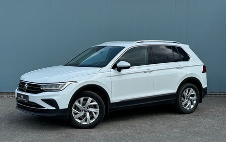 Volkswagen Tiguan II, 2021 год, 3 490 000 рублей, 1 фотография