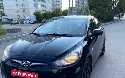 Hyundai Solaris II рестайлинг, 2013 год, 920 000 рублей, 1 фотография