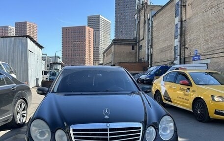 Mercedes-Benz E-Класс, 2005 год, 550 000 рублей, 2 фотография