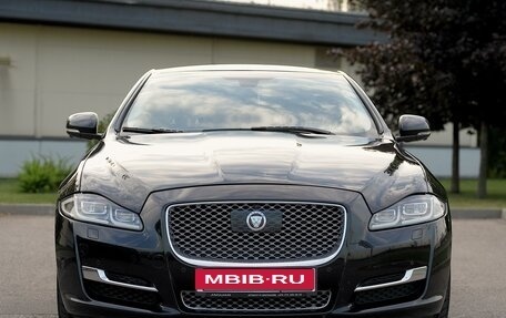 Jaguar XJ IV (X351), 2017 год, 3 990 000 рублей, 1 фотография