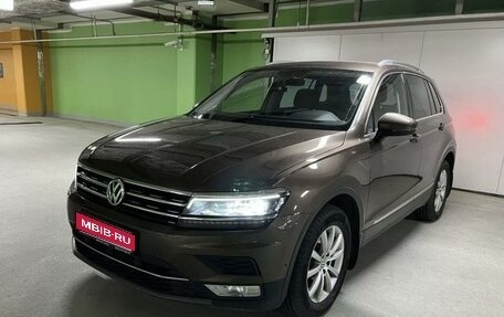 Volkswagen Tiguan II, 2017 год, 2 600 000 рублей, 1 фотография