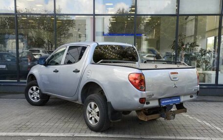 Mitsubishi L200 IV рестайлинг, 2010 год, 1 350 000 рублей, 7 фотография