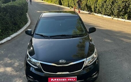 KIA Rio III рестайлинг, 2015 год, 1 050 000 рублей, 5 фотография