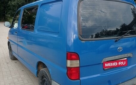 Toyota HiAce, 2000 год, 450 000 рублей, 5 фотография