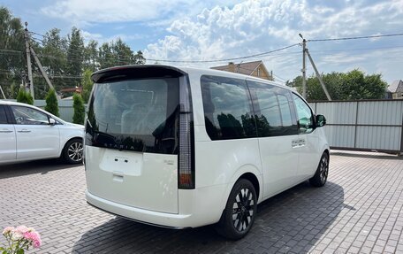 Hyundai Staria, 2024 год, 7 950 000 рублей, 7 фотография