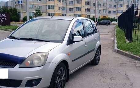 Ford Fiesta, 2007 год, 530 000 рублей, 1 фотография