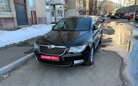 Skoda Superb III рестайлинг, 2012 год, 1 300 000 рублей, 1 фотография