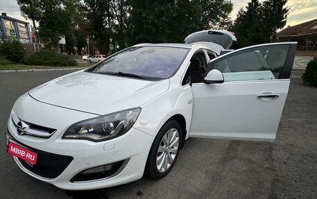 Opel Astra J, 2013 год, 1 100 000 рублей, 1 фотография