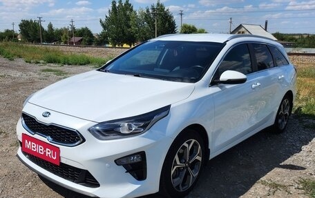 KIA cee'd III, 2021 год, 2 300 000 рублей, 1 фотография