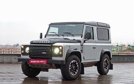 Land Rover Defender I, 2015 год, 6 800 000 рублей, 4 фотография