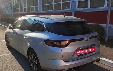 Renault Megane IV, 2018 год, 1 650 000 рублей, 2 фотография