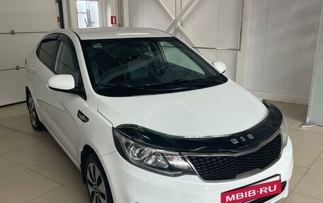 KIA Rio III рестайлинг, 2015 год, 1 370 000 рублей, 3 фотография