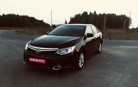 Toyota Camry, 2016 год, 2 190 000 рублей, 1 фотография