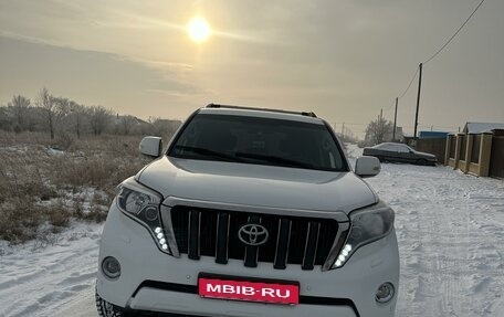 Toyota Land Cruiser Prado 150 рестайлинг 2, 2014 год, 3 500 000 рублей, 1 фотография