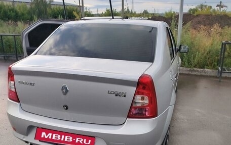 Renault Logan I, 2012 год, 670 000 рублей, 3 фотография