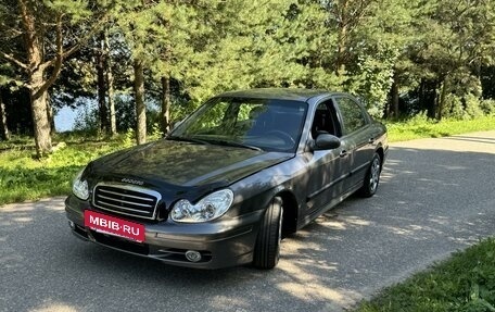 Hyundai Sonata IV рестайлинг, 2001 год, 435 000 рублей, 2 фотография