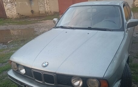 BMW 5 серия, 1992 год, 200 000 рублей, 1 фотография