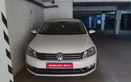 Volkswagen Passat B7, 2011 год, 1 150 000 рублей, 1 фотография