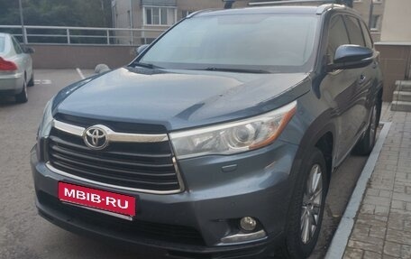 Toyota Highlander III, 2014 год, 3 250 000 рублей, 1 фотография