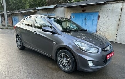 Hyundai Solaris II рестайлинг, 2011 год, 860 000 рублей, 1 фотография