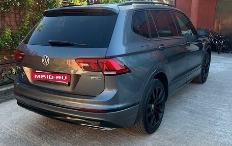 Volkswagen Tiguan II, 2021 год, 3 150 000 рублей, 4 фотография