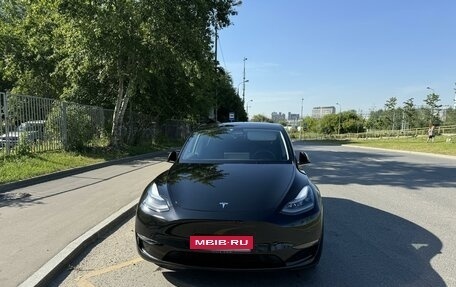 Tesla Model Y I, 2022 год, 6 000 000 рублей, 3 фотография