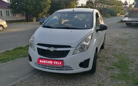 Chevrolet Spark III, 2011 год, 610 000 рублей, 1 фотография