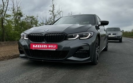 BMW 3 серия, 2019 год, 3 970 000 рублей, 4 фотография