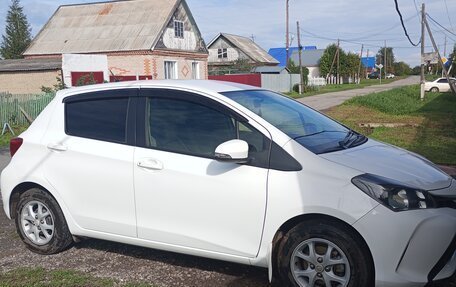 Toyota Vitz, 2016 год, 960 000 рублей, 4 фотография