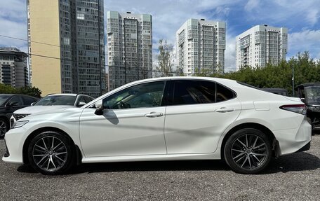 Toyota Camry, 2021 год, 3 400 000 рублей, 4 фотография