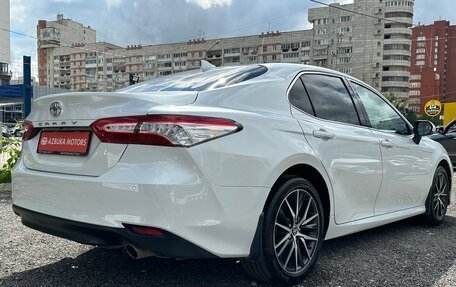 Toyota Camry, 2021 год, 3 400 000 рублей, 7 фотография