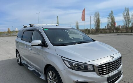 KIA Carnival III, 2019 год, 3 400 000 рублей, 3 фотография